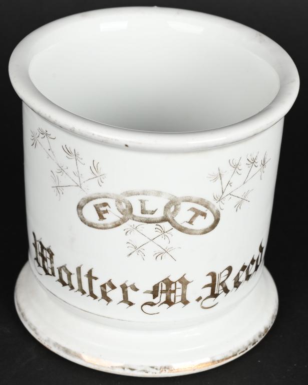OCCUPATIONAL SHAVING MUG ODD FELLOWS (1 of 4)