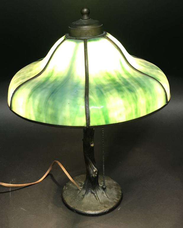 HANDEL SIGNED SLAG GLASS TABLE LAMP (1 of 7)