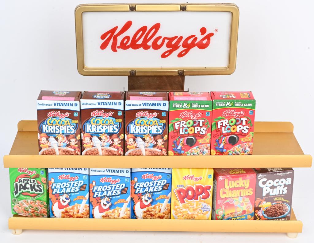 VINTAGE KELLOGGS CEREAL DINER DISPLAY (1 of 5)