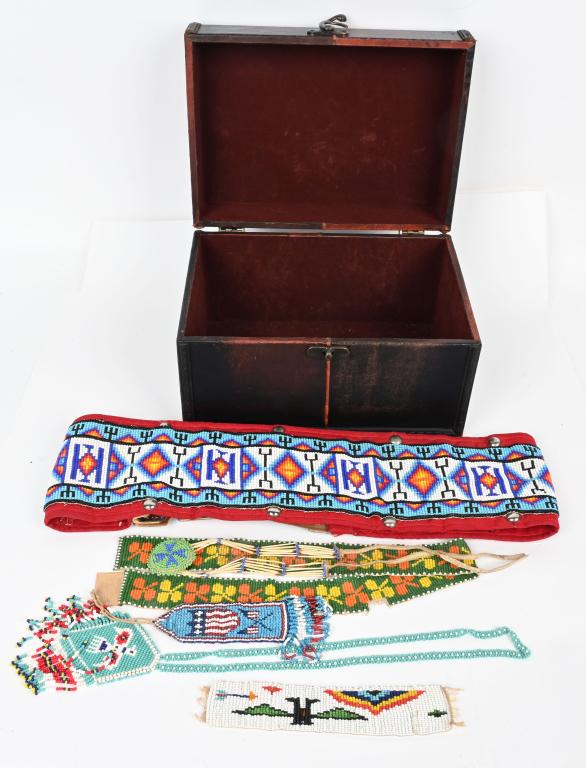 NATIVE AMERICAN BEADWORK BELT & MORE (1 of 7)