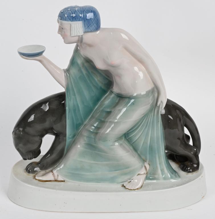 VINTAGE LARGE PORCELAIN LADY w PANTHER, HARDERS (1 of 5)