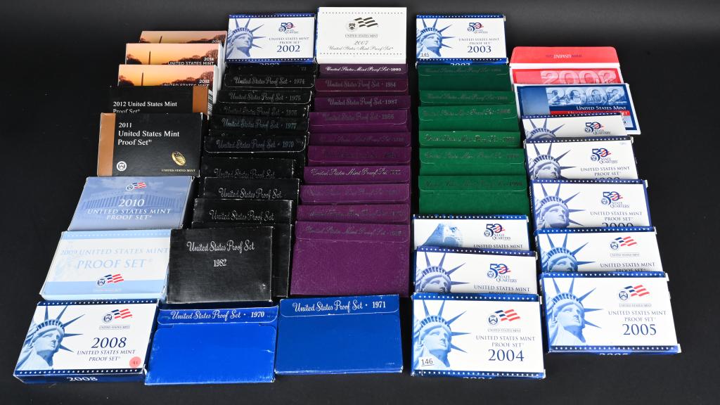 51- US MINT PROOF SETS (1 of 5)