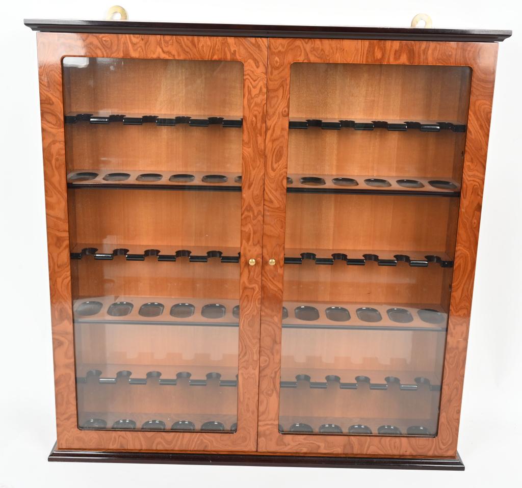 SMOKING PIPE DISPLAY CASE (1 of 3)