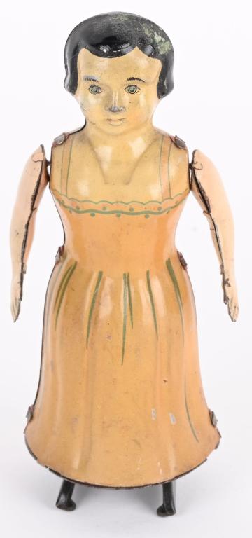 GERMAN TIN WINDUP WALKING LADY (1 of 5)