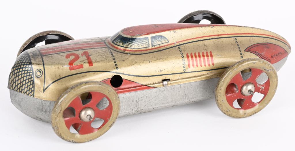 GERMAN TIN WINDUP LAND SPEED RACER (1 of 4)