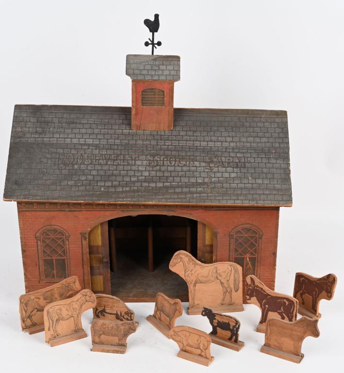 EARLY CONVERSE ROOSEVELT STOCK FARM TOY BARN (1 of 7)