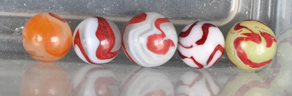 5- AKRO OXBLOOD MARBLES: Near Mint-Mint