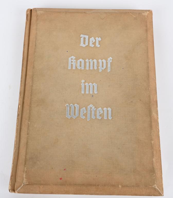 WW2 NAZI DER KAMPF IM WEFTEN SLIDE BOOK & OPTICS: Hard to find slide book copyright 1940 , with optic viewer, photo slides, and color plates. Some soiling to cover. Very Good