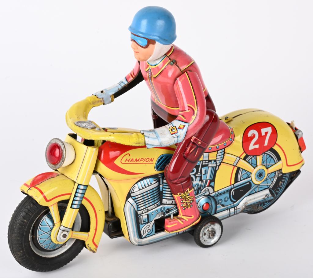 JAPAN BATTERY OP #27 CHAMPION RACING MOTORCYCLE (1 of 6)
