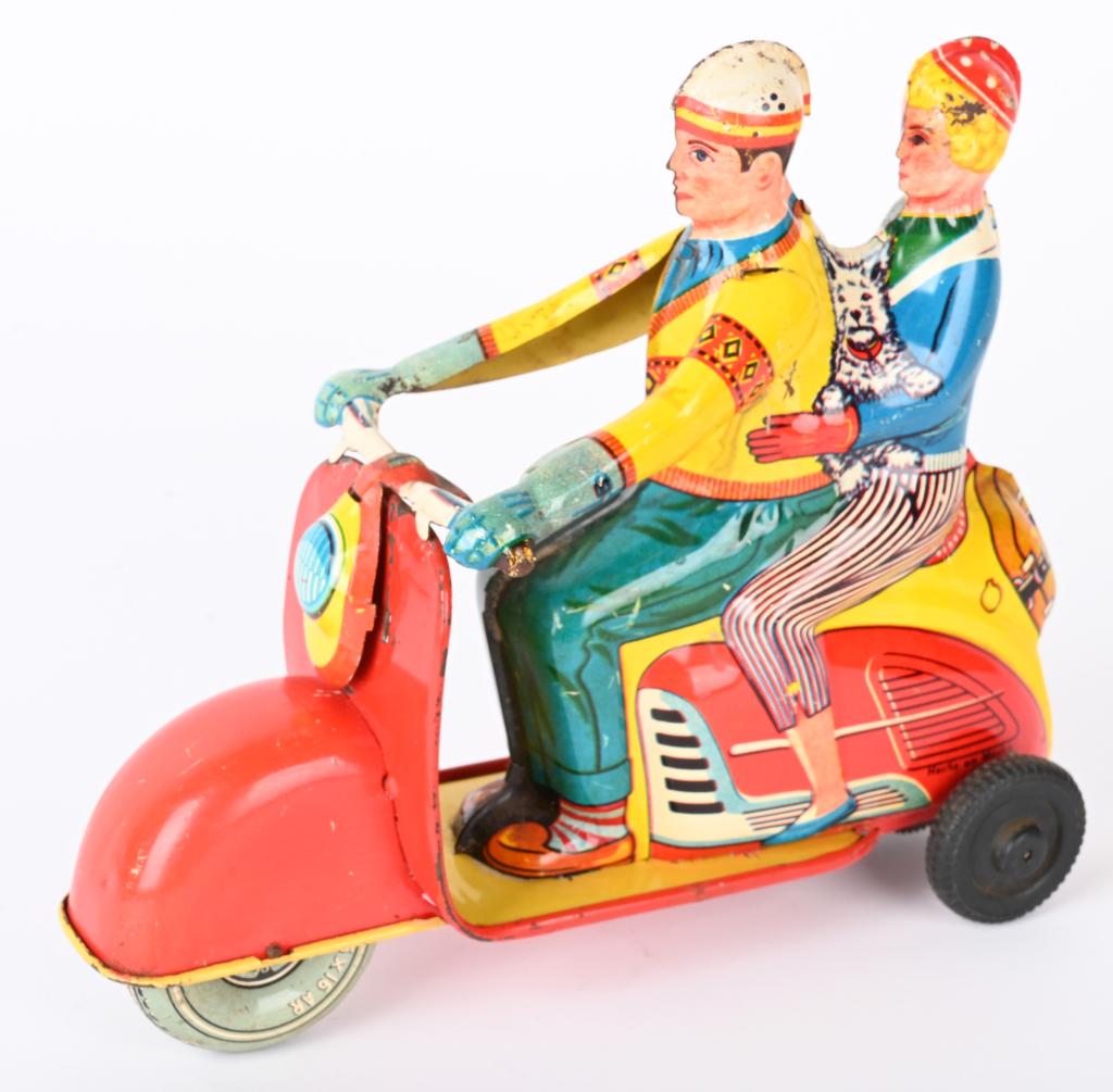 TECHNOFIX TIN FRICTION SCOOTER (1 of 6)