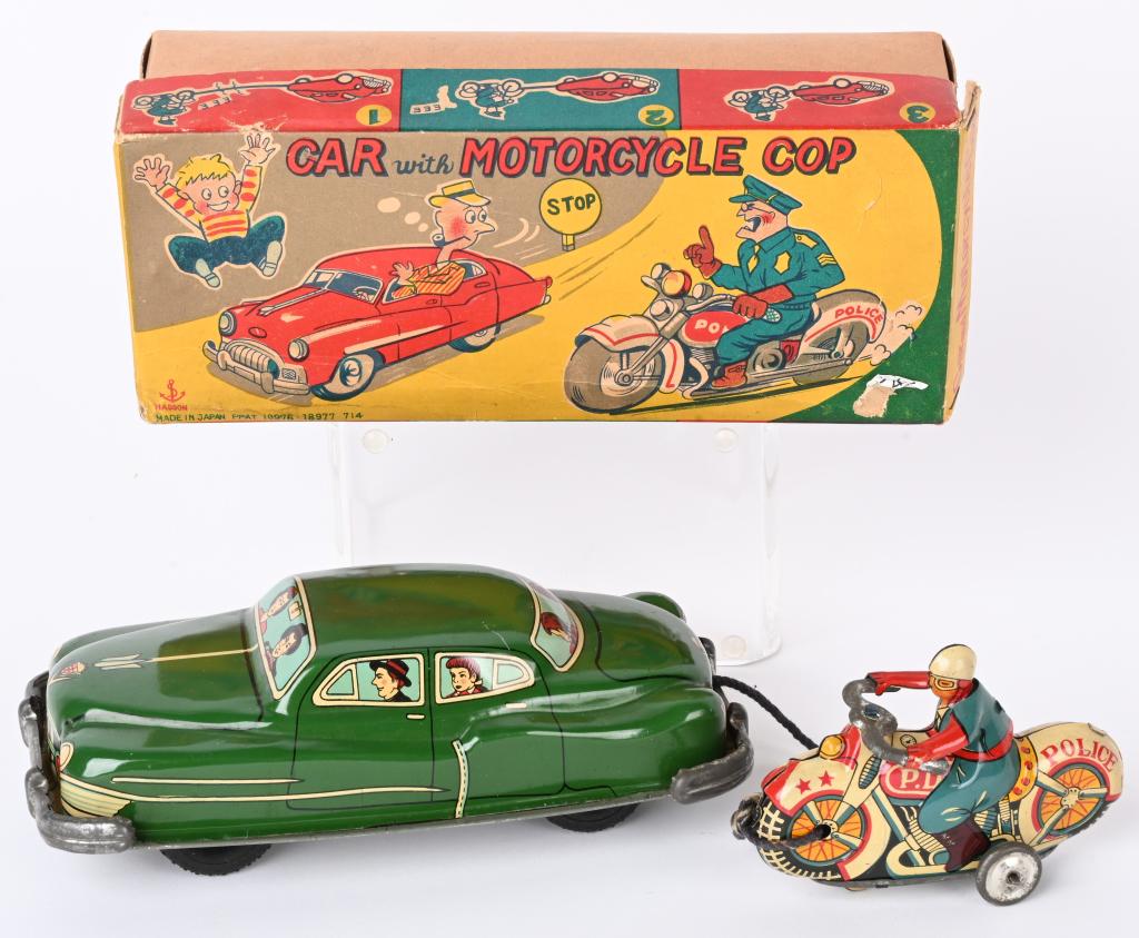 JAPAN TIN FRICTION CAR & MOTORCYCLE COP w/ BOX (1 of 8)