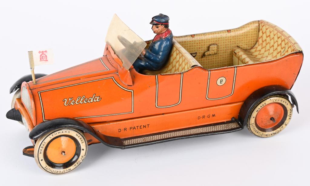 LEHMANN TIN WINDUP VELLDA TOURING CAR (1 of 7)