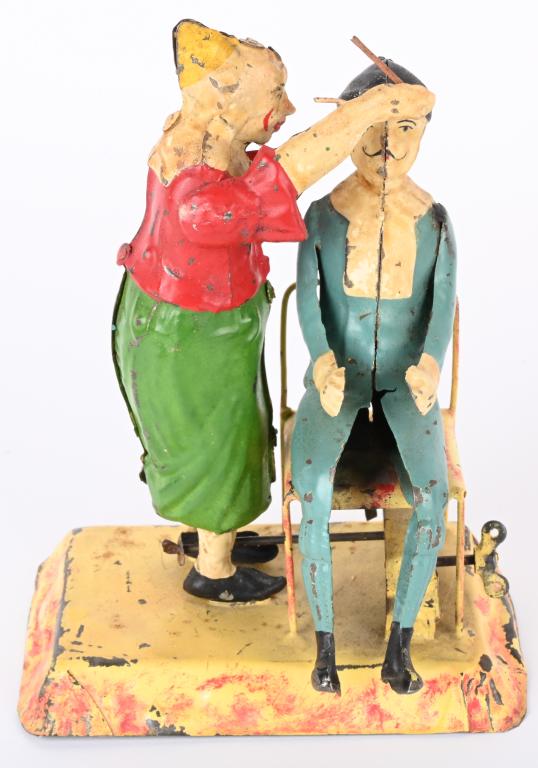 GUNTHERMANN TIN WINDUP CLOWN BARBER (1 of 7)