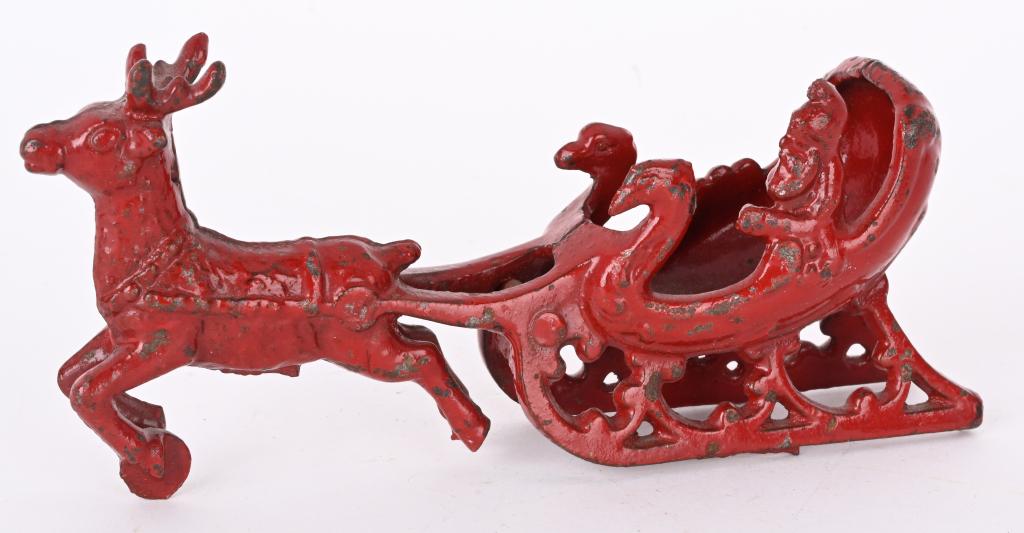 HUBLEY CAST IRON SANTA CLAUS & SLEIGH (1 of 5)