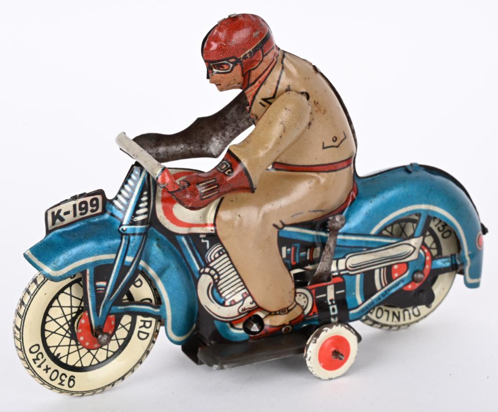 GERMAN TIN WINDUP K-199 CIVILIAN MOTORCYCLE (1 of 4)