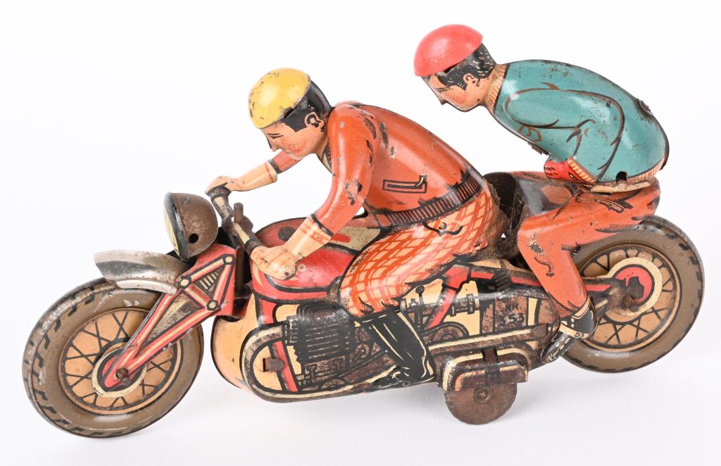 CKO TIN WINDUP DOUBLE RIDER MOTORCYCLE (1 of 4)