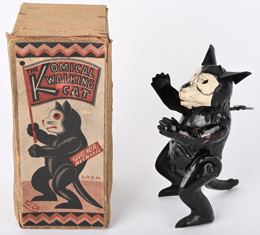 GERMAN TIN WINDUP KOMICAL WALKING CAT w/ BOX (1 of 8)