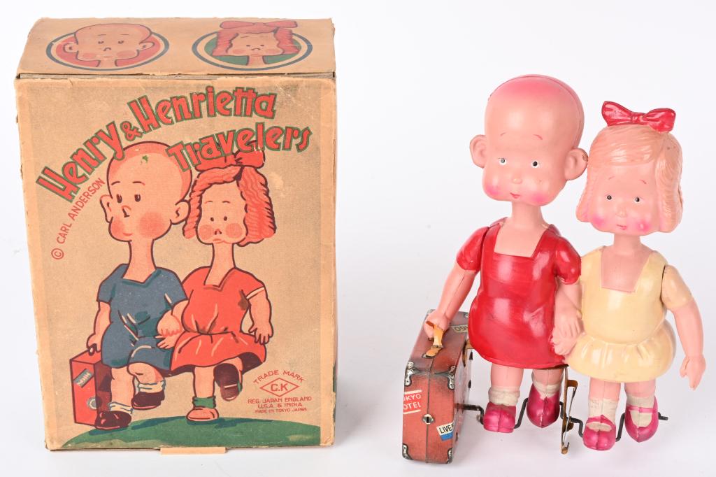 JAPAN WINDUP HENRY & HENRIETTA TRAVELERS w/ BOX (1 of 8)