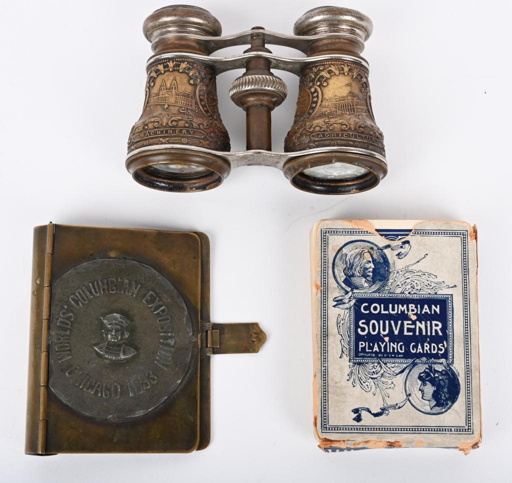 COLUMBIAN EXPOSITION PLAYING CARDS & OPERA GLASSES (1 of 7)