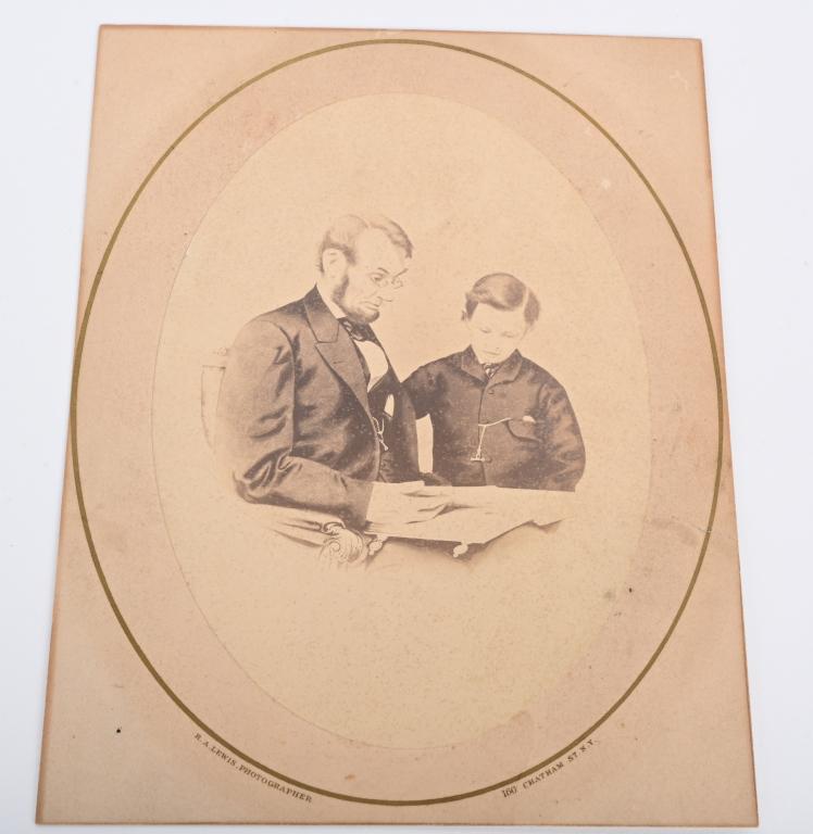 ALBUMUM PHOTO ABRAHAM LINCOLN & SON (1 of 5)