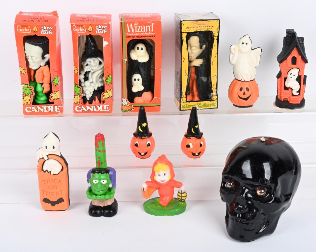 LOT OF WIZARD & OTHER HALLOWEEN CANDLES (1 of 5)