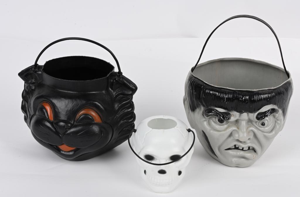 3- VINTAGE BLOW MOLD HALLOWEEN BUCKETS (1 of 5)