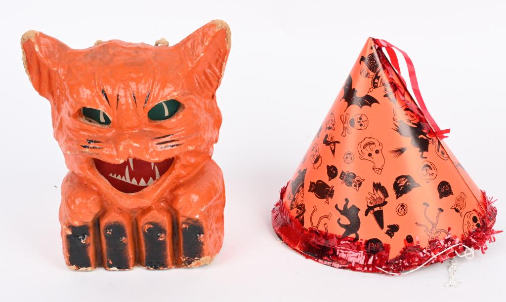ORANGE CAT ON FENCE LANTERN & HALLOWEEN HATS (1 of 3)