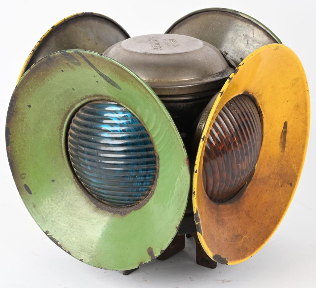 DRESSEL 4-WAY STAINLESS RAILROAD SWITCH LANTERN (1 of 3)