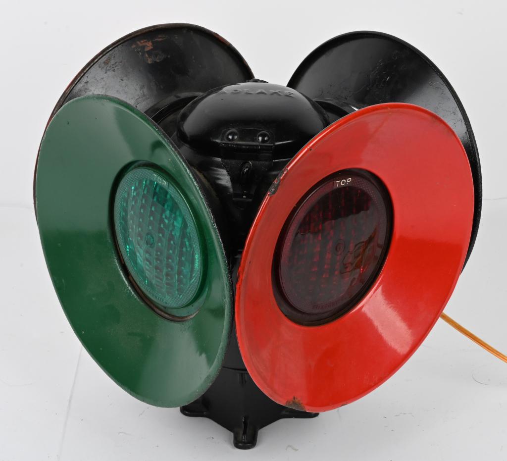 ADLAKE 4-WAY SWITCH LANTERN (1 of 2)