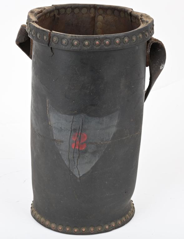 19TH CENTURY LEATHER FIRE BUCKET (1 of 6)