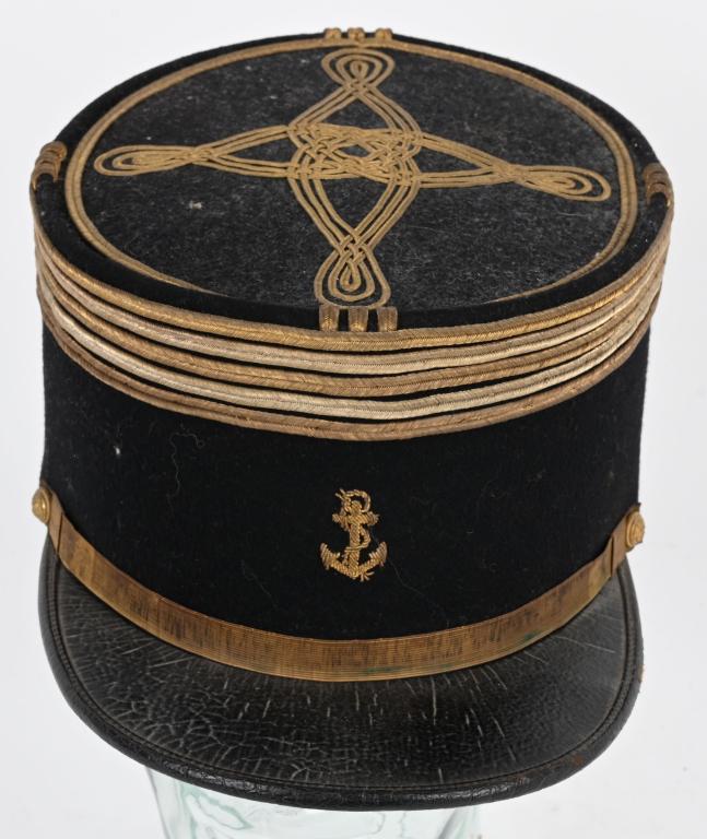 WWII FRENCH NAVY MARINE OFFICER VISOR HAT WW2: WWII 1940's Officers Kepi French Navy/Marine. This officers hat is in super original condition as can be seen from the photographs The buttons on the side depict a fowled anchor. I believe that the Fo