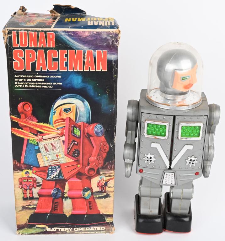 GB BATTERY OP LUNAR SPACEMAN w/ BOX (1 of 9)