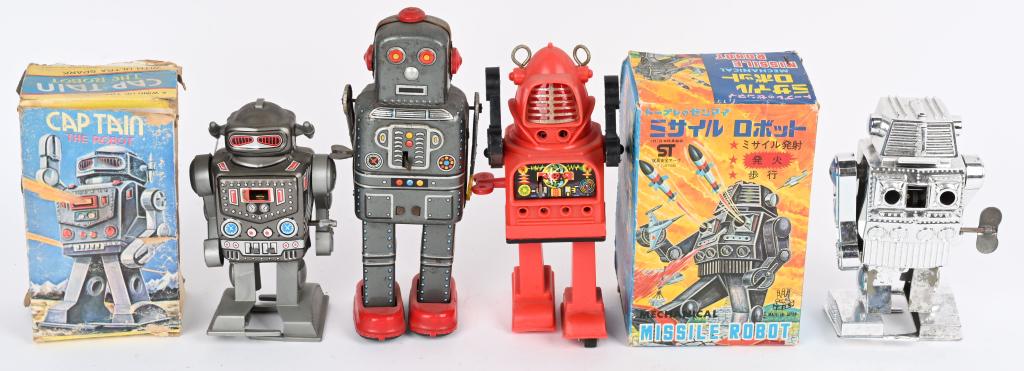 4- VINTAGE WINDUP ROBOTS (1 of 5)