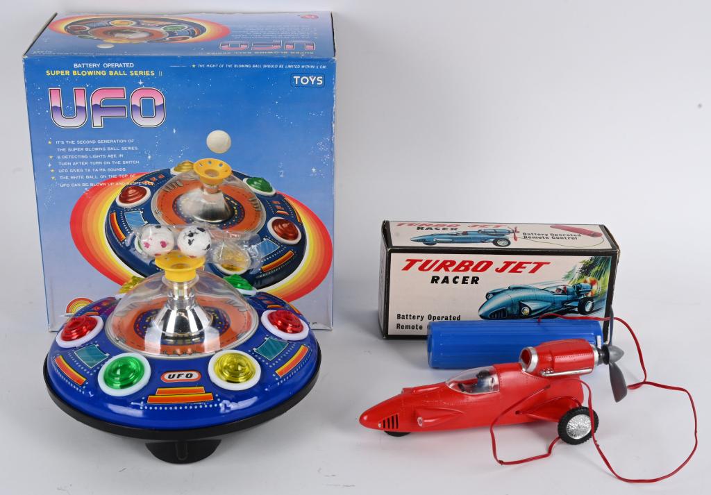 VINTAGE BATTERY OP UFO & TURBO JET w/ BOXES (1 of 3)