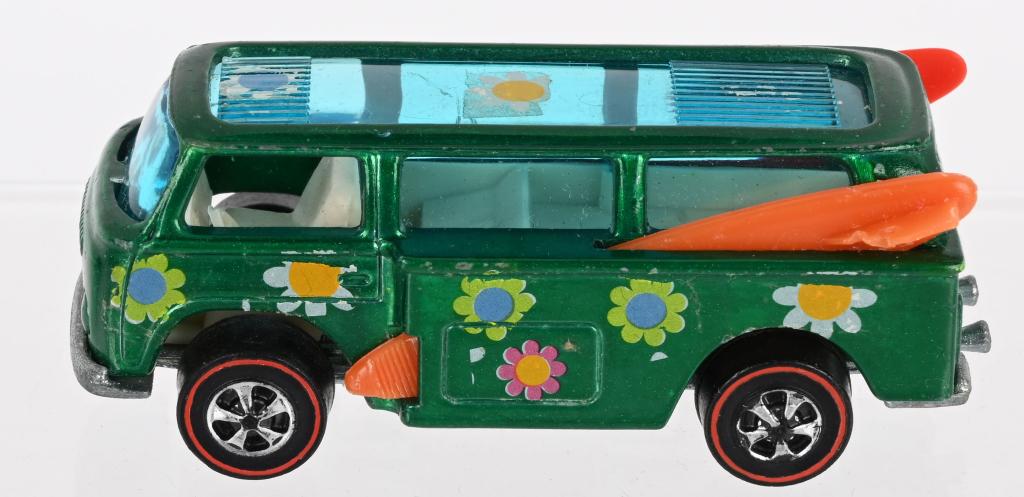 HOT WHEELS RED LINES BEACH BOMB (1 of 3)