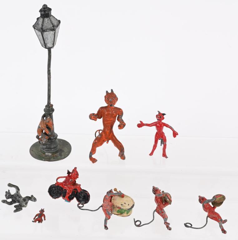 8- EARLY DEVIL LEAD FIGURES (1 of 6)