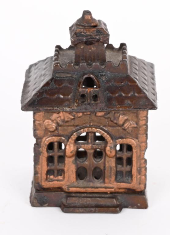 CAST IRON STATE BUILDING STILL BANK (1 of 5)