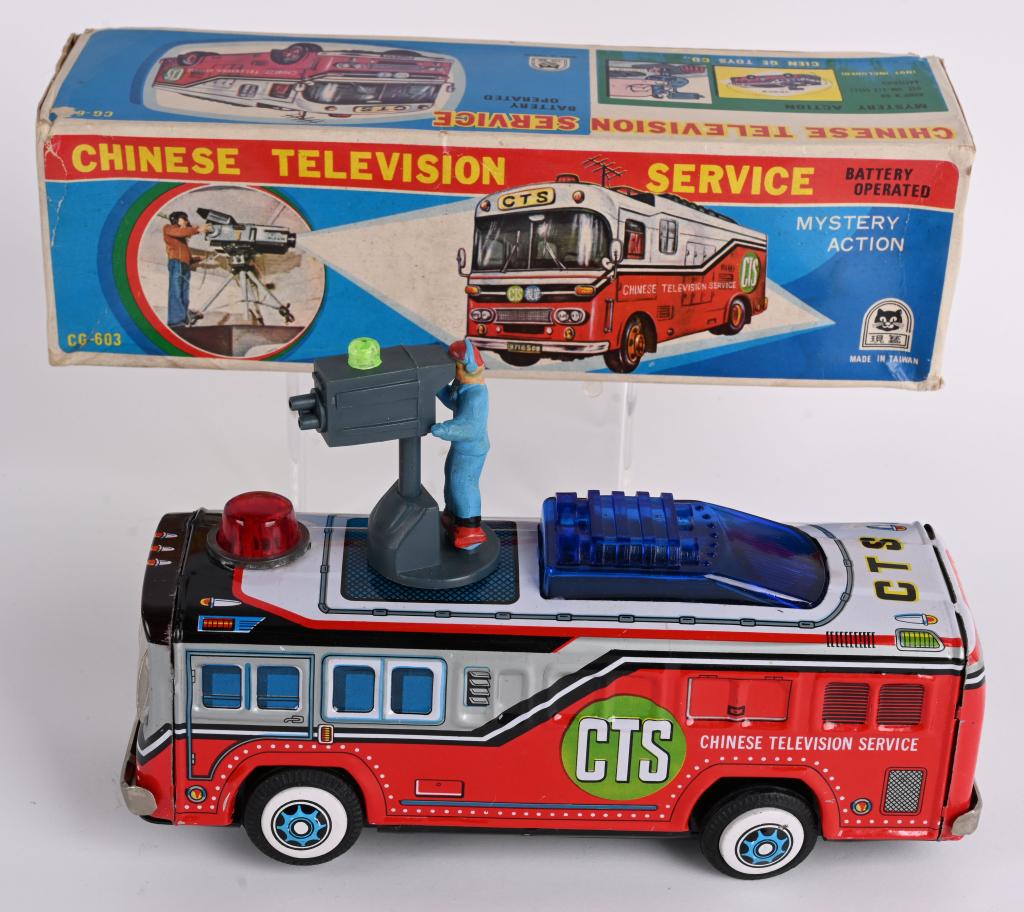 TAIWAN BATTERY OP CHINESE TELEVISION SERVICE VAN: Taiwan battery operated Chinese Television Service Van. All original and complete. Did not work when tested. Boxed