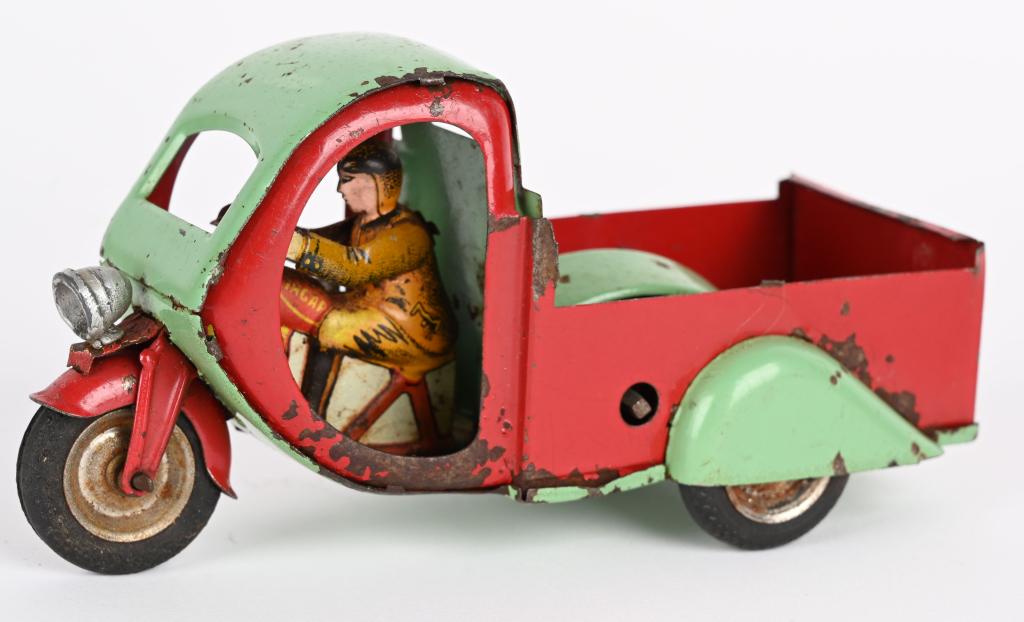 INGAP TIN WINDUP DELIVERY TRIKE (1 of 5)