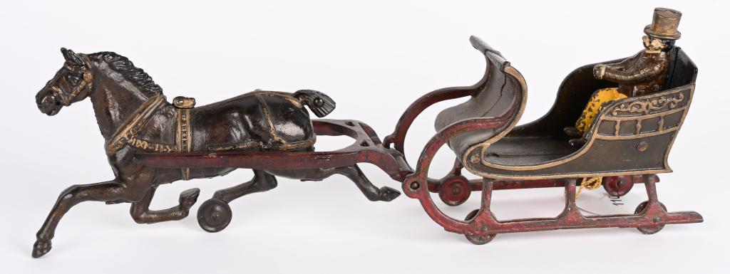 DENT CAST IRON HORSE DRAWN SLEIGH w/ DRIVER (1 of 8)
