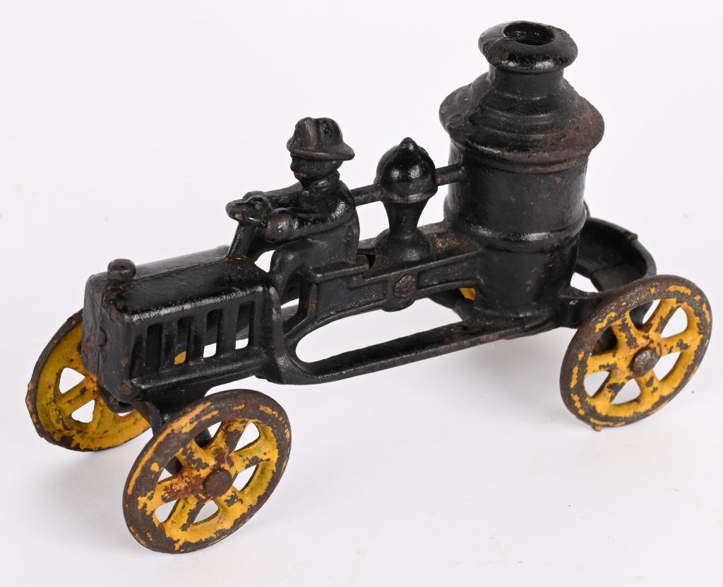 5" EARLY HUBLEY CAST IRON VENTED HOOD FIRE PUMPER (1 of 5)