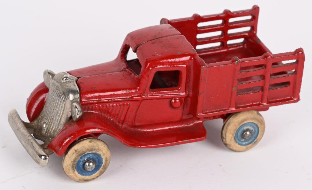 ARCADE CAST IRON PLYMOUTH STAKE TRUCK (1 of 5)