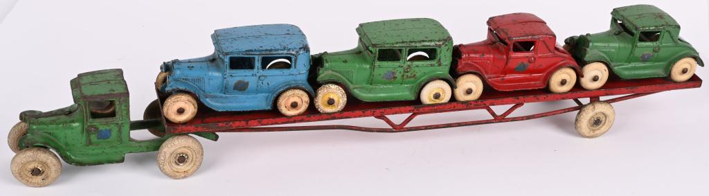 ARCADE CAST IRON CAR HAULER w/ 4 MODEL A FORDS (1 of 12)