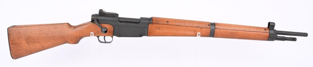 FRENCH MAS 36 BOLT ACTION RIFLE W/ BAYONET: SERIAL NUMBER FG91803 BARREL 22-1/2" CALIBER 7.5 FRENCH MANUFACTURED 1950-51. Bolt action parkerized finish with hooded front sight and slide adjustable rear sight. Oil finished stocks and parkerized