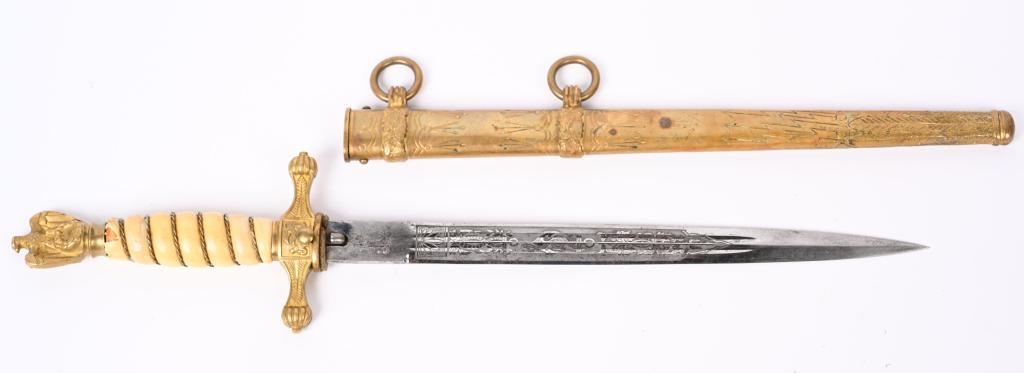 WWII NAZI GERMAN KRIEGSMARINE OFFICER'S DAGGER WW2: Roughly 25cm long drop forged steel nickel/silver plated stiletto style blade with dual narrow central fullers. Blade features the standard acid etched design of fouled anchors and ornate foliage patt
