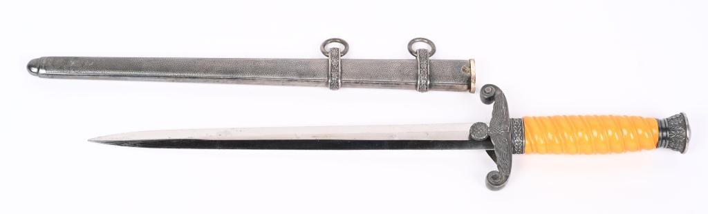WWII NAZI GERMAN ARMY OFFICERS DAGGER EICKHORN: The dagger features a roughly, 26cm long, drop forged steel construction nickel/silver plated stiletto style blade with a flat central ridge and a full length including the hilt of roughly 38cm. Nice 