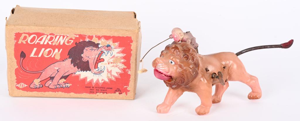OCCUPIED JAPAN CELLULOID WINDUP ROARING LION w/BOX (1 of 5)