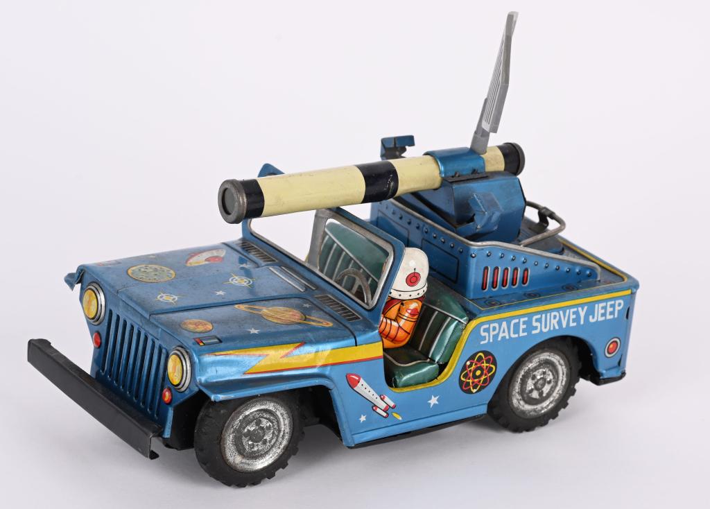 JAPAN TIN FRICTION SPACE SURVEY JEEP (1 of 5)