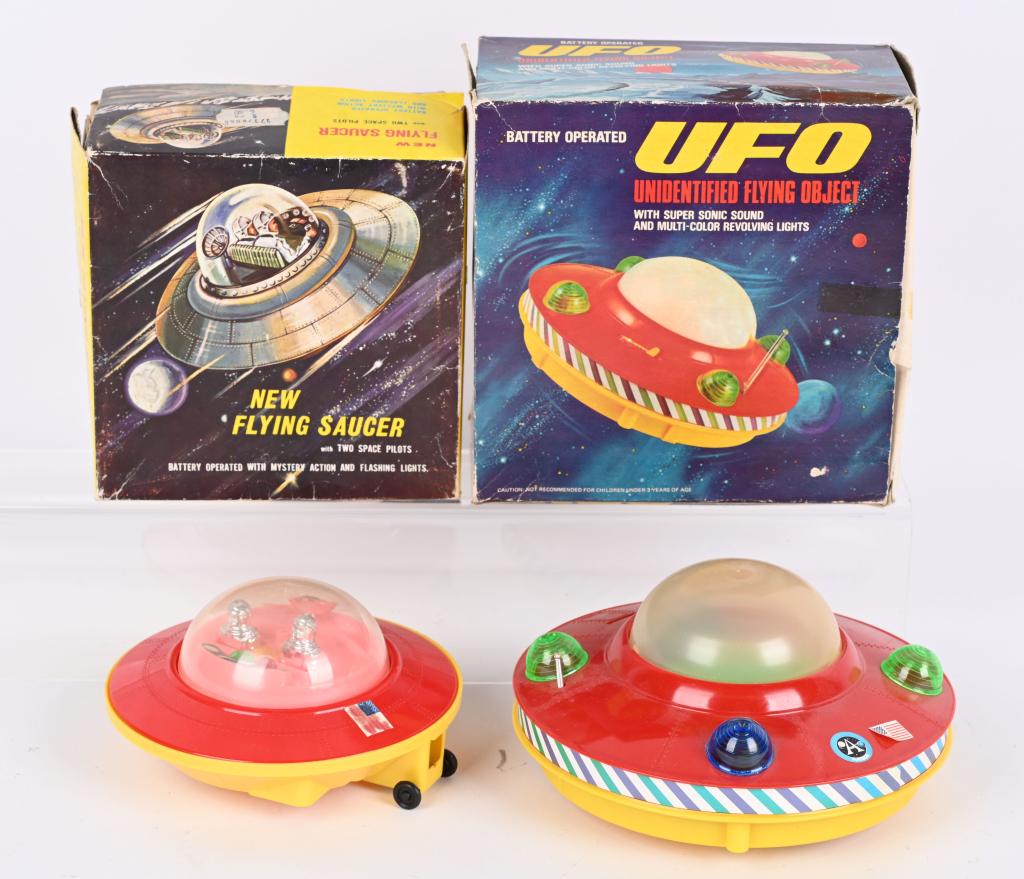HONG KONG UFO & NEW FLYING SAUCER w/ BOXES (1 of 4)