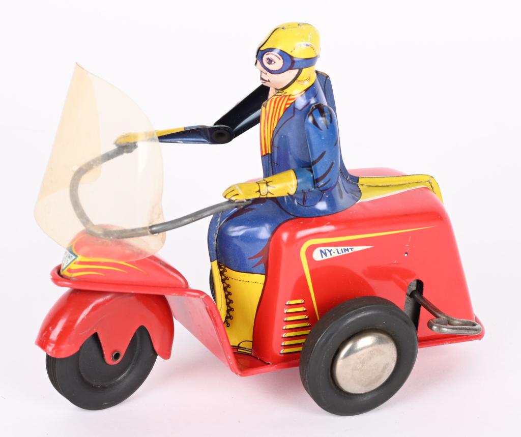 NYLINT TIN WINDUP MOTOR SCOOTER (1 of 4)